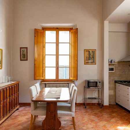 פירנצה Lovely One Bedroom Apartment Nearby Ponte Vecchio מראה חיצוני תמונה